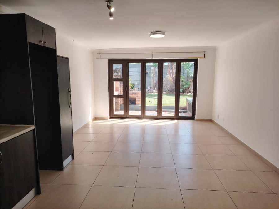 To Let 2 Bedroom Property for Rent in Eden Park Western Cape